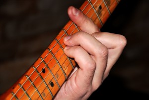 Gitarre fuer Anfaenger: Tipps fuer Fingeruebungen